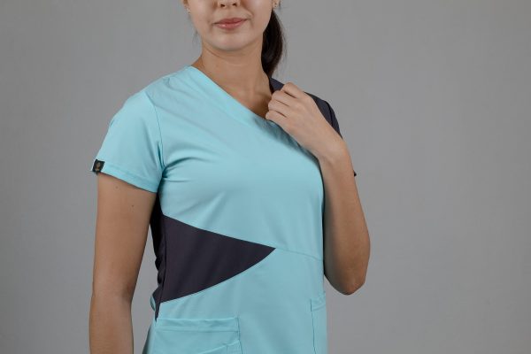 Uniforme Quirúrgico Aris Sky Blue - Imagen 5