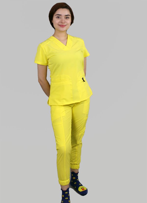 Modelo Iris Jogger Yellow / Uniforme Quirúrgico de Dama - Imagen 5